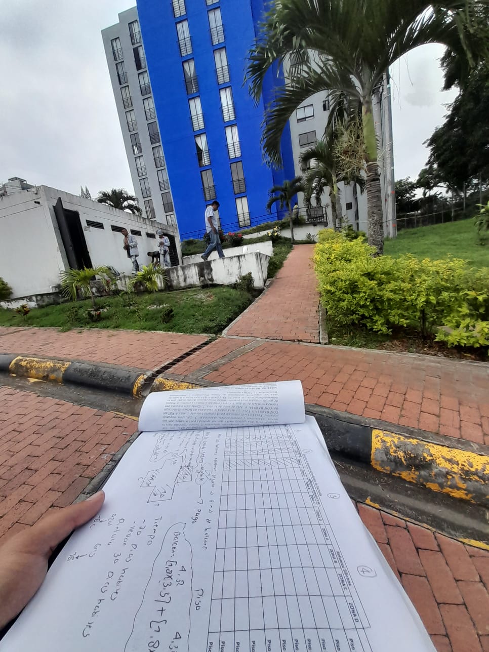 Avalúo comercial en centro urbano